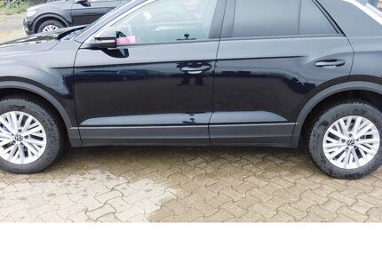 VW T-Roc 3.100 km 23.990 € Vordorf 38533