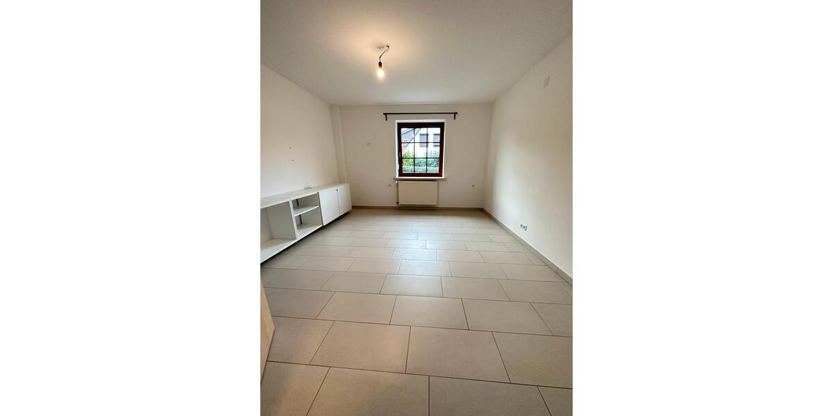 Doppelhaushälfte zu vermieten, ab 15.3. in Groß Schwülper 5 zimmer