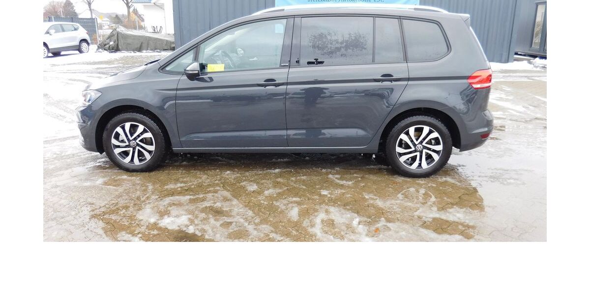 VW Touran 21.400 km 23.990 &euro; Vordorf 38533