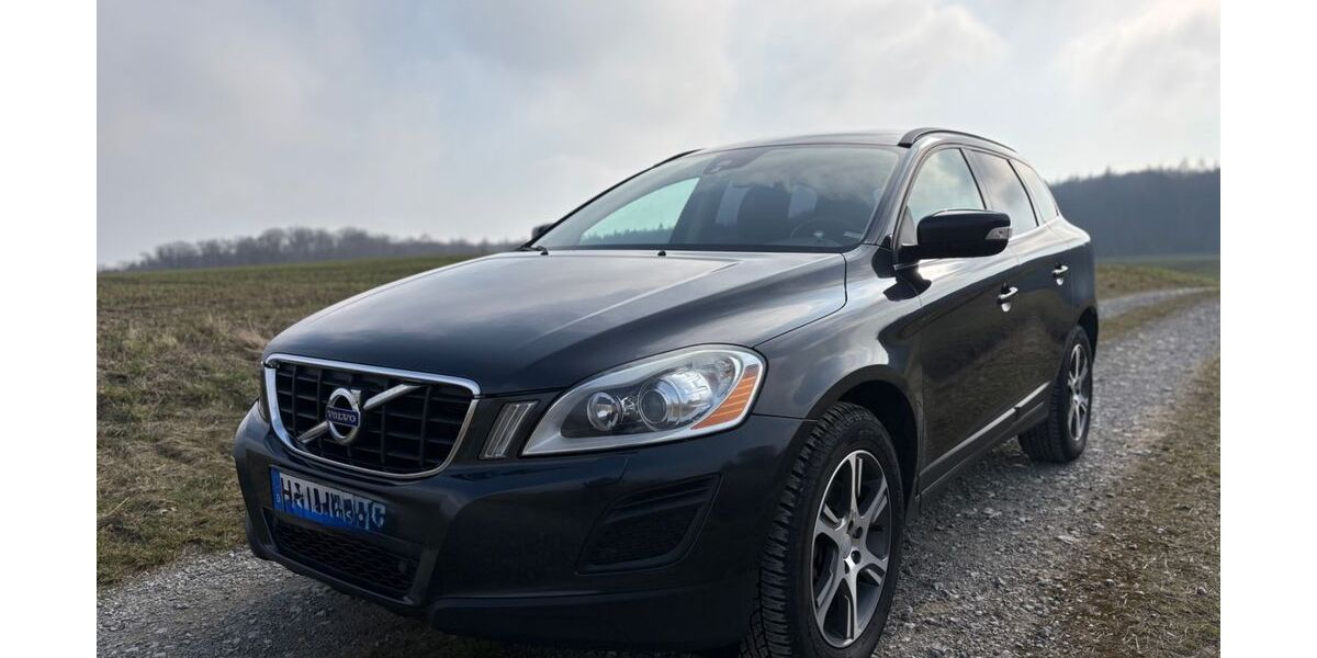 Volvo XC60 227.500 km 12.890 &euro; Holle 31188