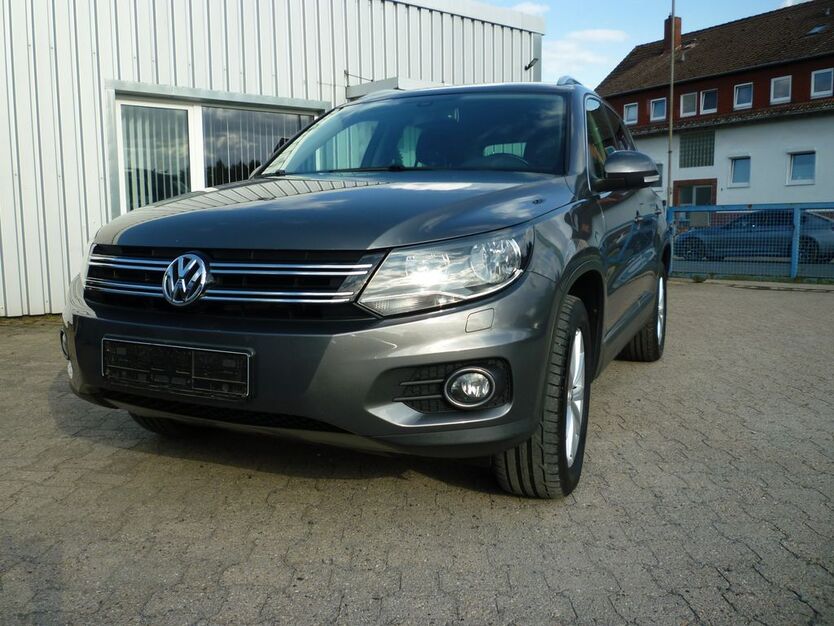 VW Tiguan 174.300 km 10.200 € Braunschweigl 38104