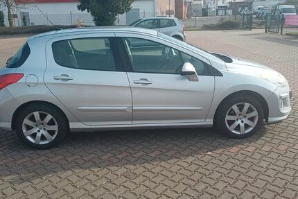 Peugeot 308 155.000 km 2.500 &euro; Schellerten 31174