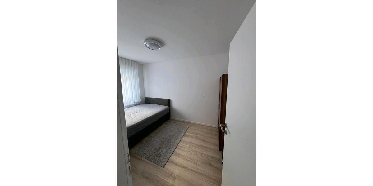Erdgeschoßwohnung Peine Südstadt - 3 Zimmer, 70 m&sup2;, 700&euro; | Angebot:26313164