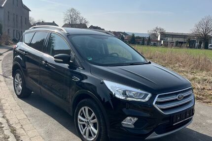 Ford Kuga 67.882 km 13.250 &euro; Ohrum 38312