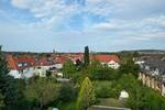 Von privat: Doppelhaushälfte mit 2 Wohnungen, offene Garage und Garten