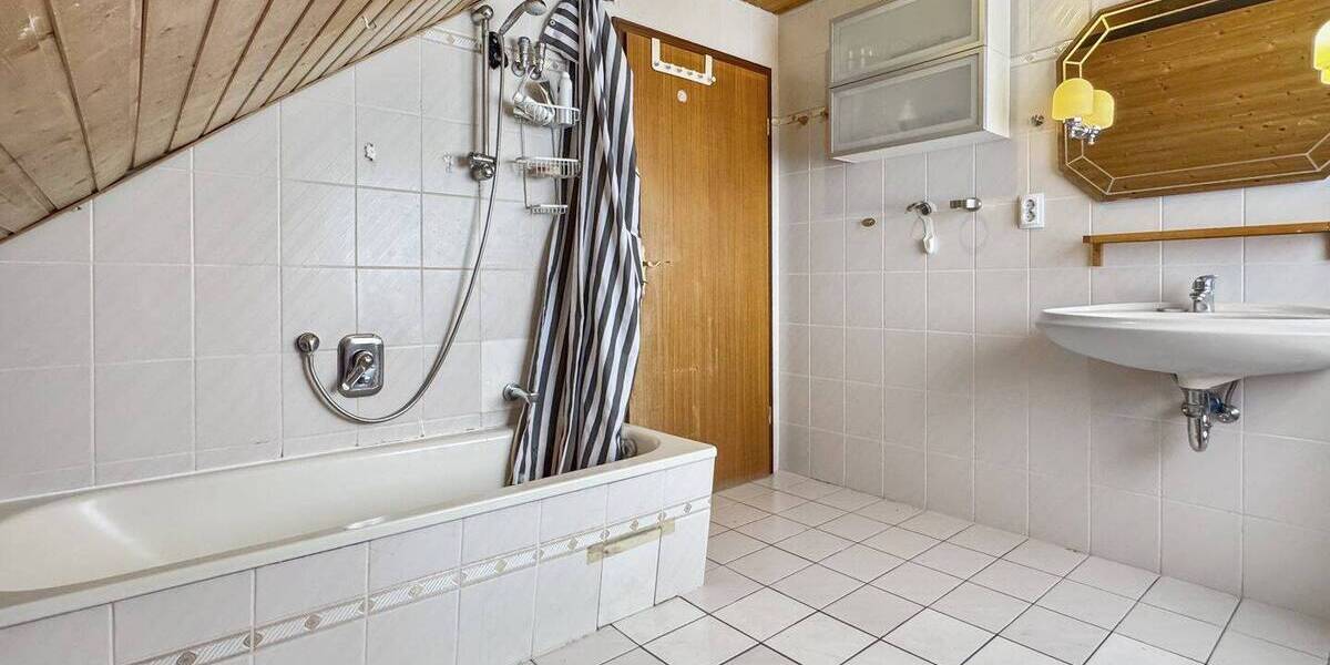 Einfamilienhaus Hildesheim Himmelsthür - 5 Zimmer, 150 m&sup2;, 399.000&euro; | Angebot:26243810