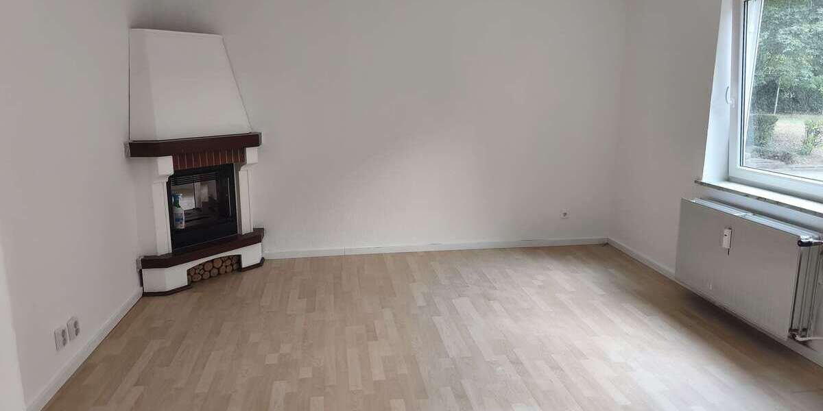 Etagenwohnung Salzgitter Bad - 4 Zimmer, 104 m&sup2;, 750&euro; | Angebot:27321622