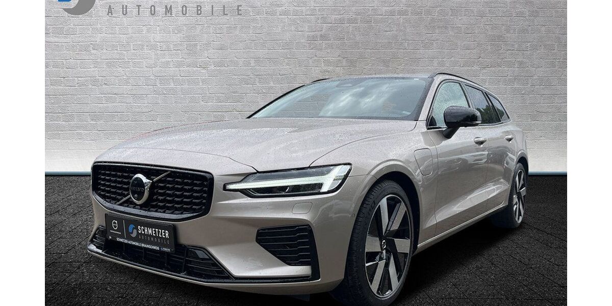Volvo V60 21.990 km 57.990 € Braunschweig 38114