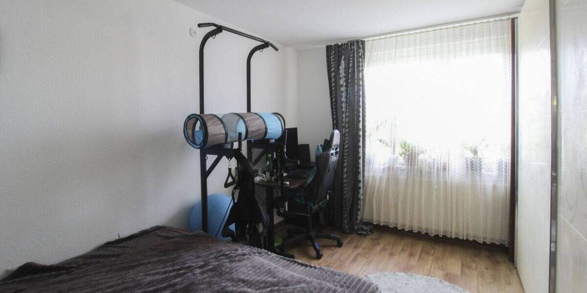 Etagenwohnung Hildesheim Ost - 3 Zimmer, 65 m&sup2;, 89.000&euro; | Angebot:26275647