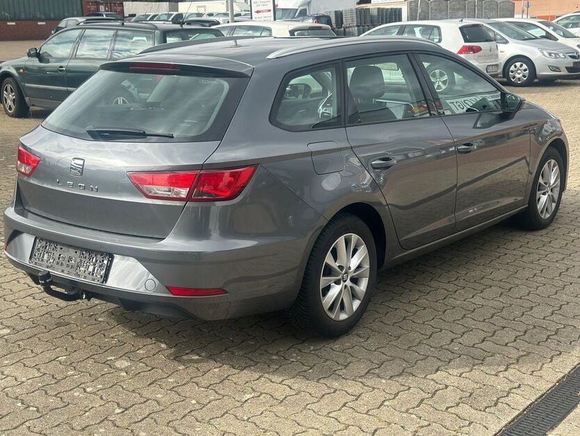 Seat Leon 114.700 km 12.700 € Hildesheim 31137