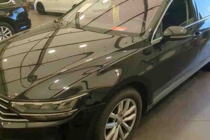 VW Passat 111.000 km 18.990 &euro; Goslar 38640