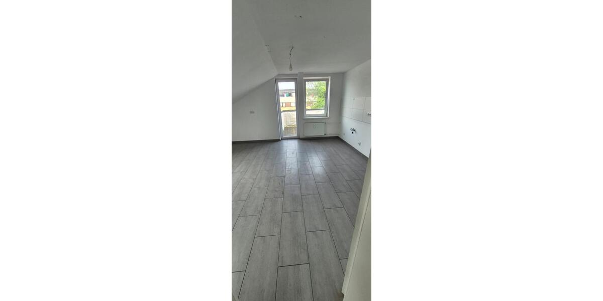 Etagenwohnung Peine Südstadt - 3 Zimmer, 95 m&sup2;, 730&euro; | Angebot:26263290