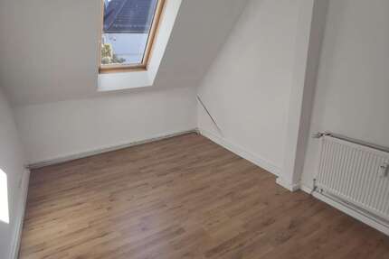 Wohnung Braunschweig Westliches Ringgebiet - 4 Zimmer, 78 m&sup2;, 280&euro; | Angebot:27336592
