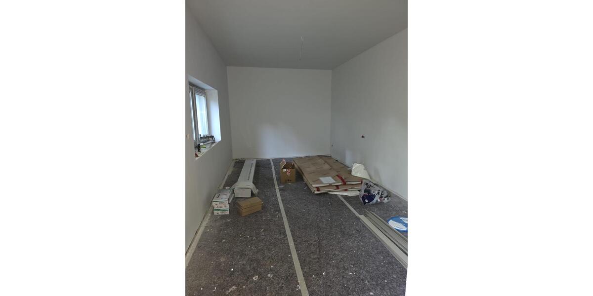 Erdgeschoßwohnung Peine - 3 Zimmer, 100 m&sup2;, 1.300&euro; | Angebot:24612417