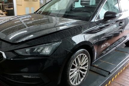 Seat Leon 84.293 km 20.950 &euro; Goslar 38642