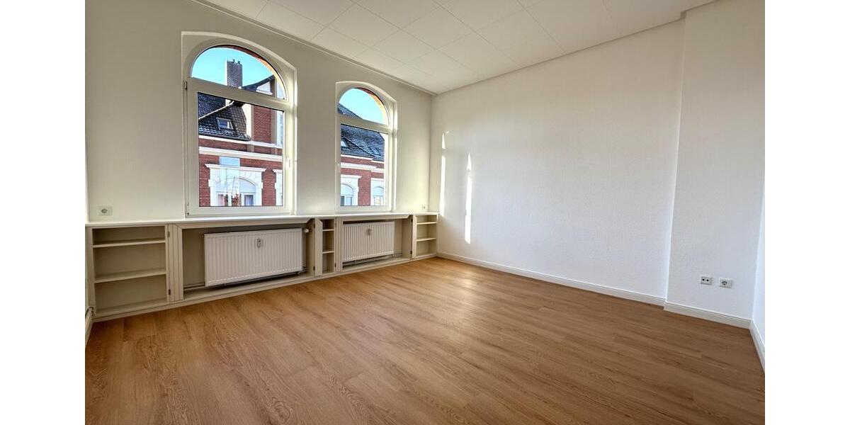 Etagenwohnung Peine - 4 Zimmer, 105 m&sup2;, 800&euro; | Angebot:25324606