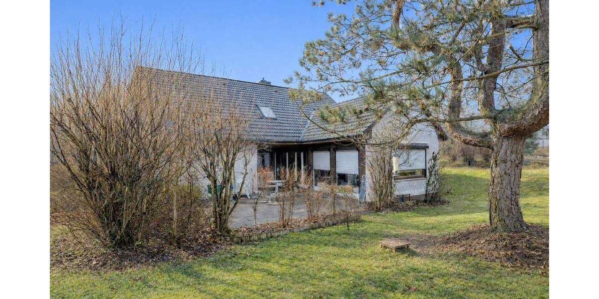 Mehrfamilienhaus, Wohnhaus Diekholzen - 9 Zimmer, 199 m&sup2;, 294.000&euro; | Angebot:25265363