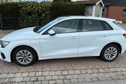 Audi A3 59.900 km 21.900 &euro; Braunschweig 38126