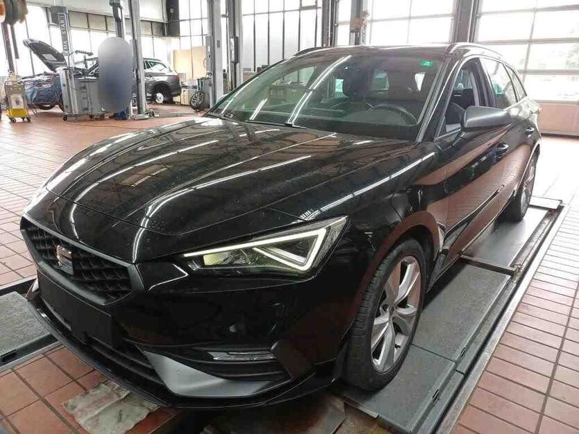 Seat Leon 111.446 km 19.300 € Braunschweig 38122