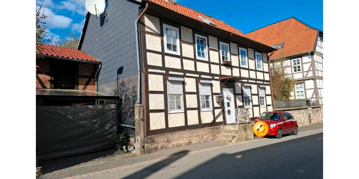 Einfamilienhaus Hildesheim - 4.5 Zimmer, 250 m&sup2;, 159.000&euro; | Angebot:26132421