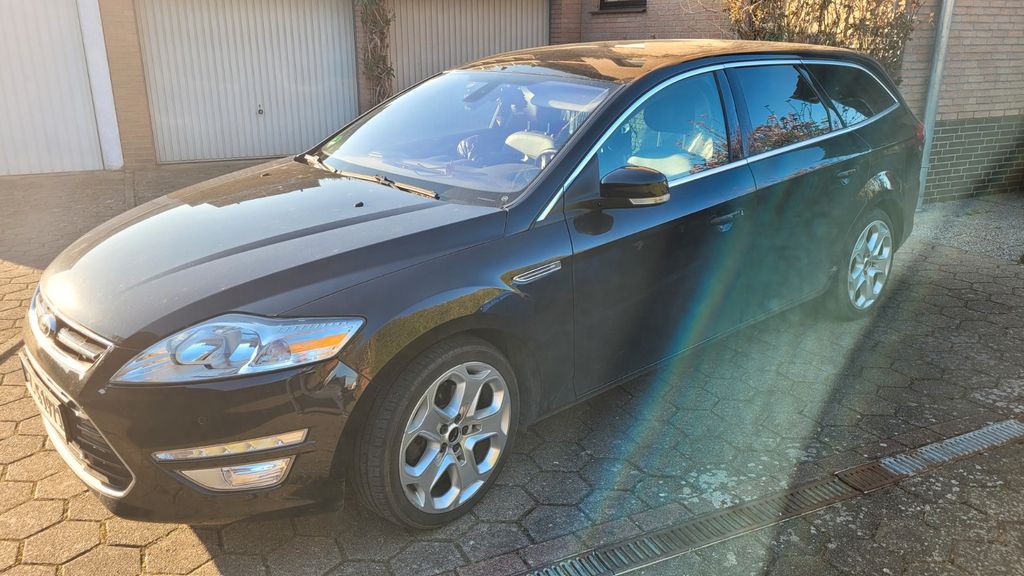 Ford Mondeo 233.900 km 4.450 &euro; Salzgitter 38259