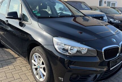 BMW 218 207.000 km 6.900 &euro; Salzgitter 38229