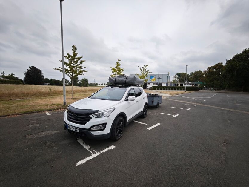 Hyundai SANTA FE 175.500 km 16.000 € Braunschweig 38104
