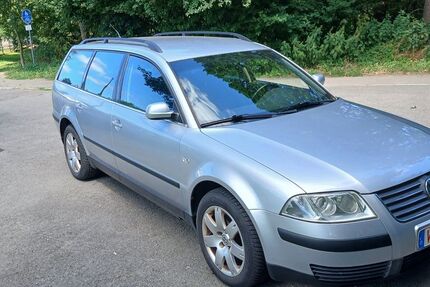 VW Passat Variant 176.000 km 750 &euro; Schladen 38315