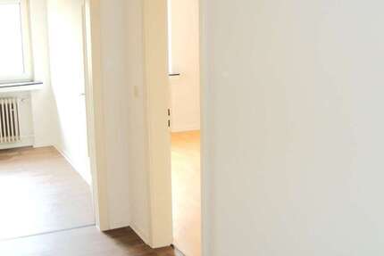 Wohnung Uetze - 3 Zimmer, 80 m&sup2;, 535&euro; | Angebot:26274798