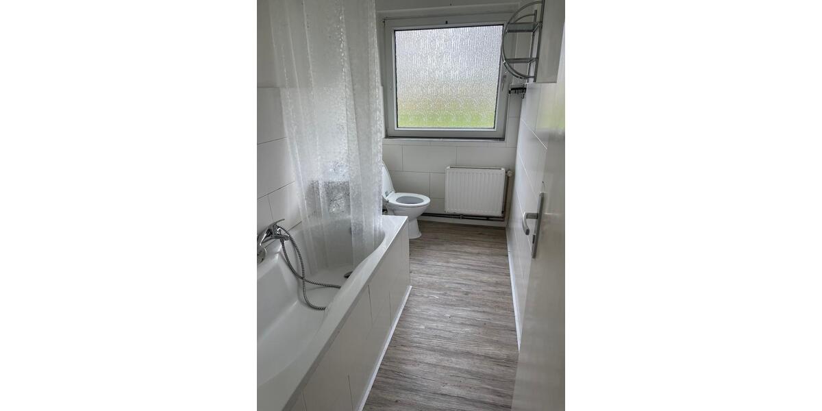 Erdgeschoßwohnung Salzgitter Ortschaft Südost - 3 Zimmer, 85 m&sup2;, 490&euro; | Angebot:26327308