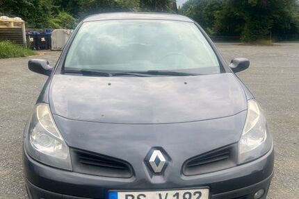 Renault Clio 233.287 km 1.400 &euro; Salzgitter 38229