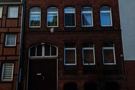 Haus Peine - 9 Zimmer, 150 m&sup2;, 220.000&euro; | Angebot:26827522