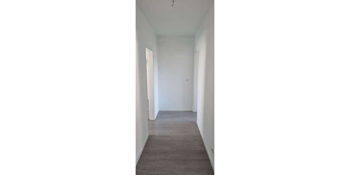 Etagenwohnung Salzgitter - 2 Zimmer, 52 m&sup2;, 285&euro; | Angebot:25473923