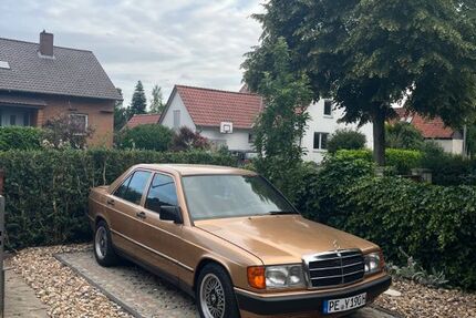 Mercedes-Benz 190 176.000 km 3.000 € Peine 31224
