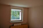 Neuer Preis ..... 2 Zimmer, Balkon plus Garage ... !!!