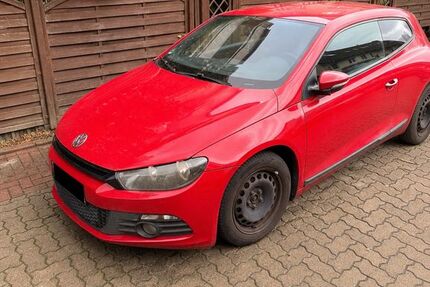 VW Scirocco 207.000 km 2.700 &euro; Salzgitter 38239