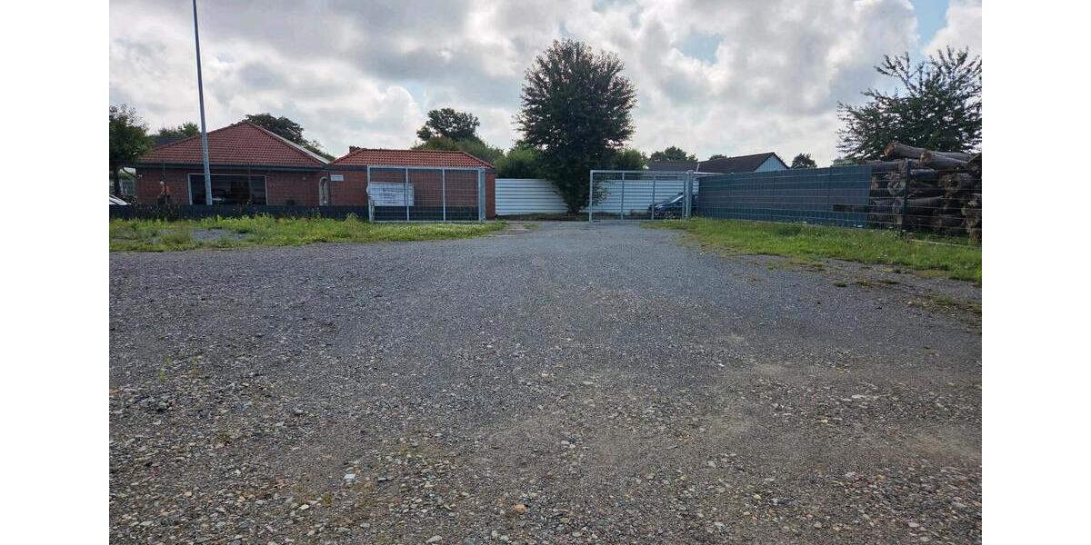 überseecontainer als Lagerraum zimmer