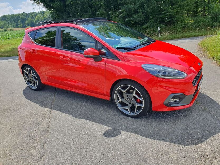 Ford Fiesta 37.750 km 21.500 € Diekholzen 31199