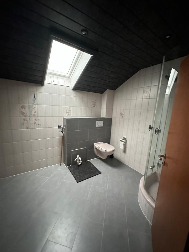 ab 01.07! Wunderschöne Wohnung-4 Zimmer Woltorf!