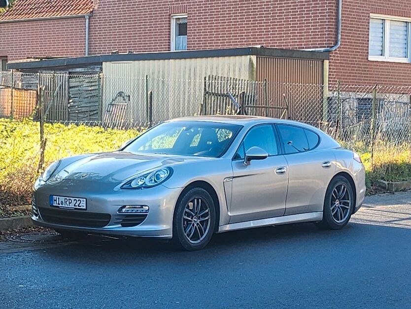 Porsche Panamera 194.500 km 22.999 € Schellerten 31174