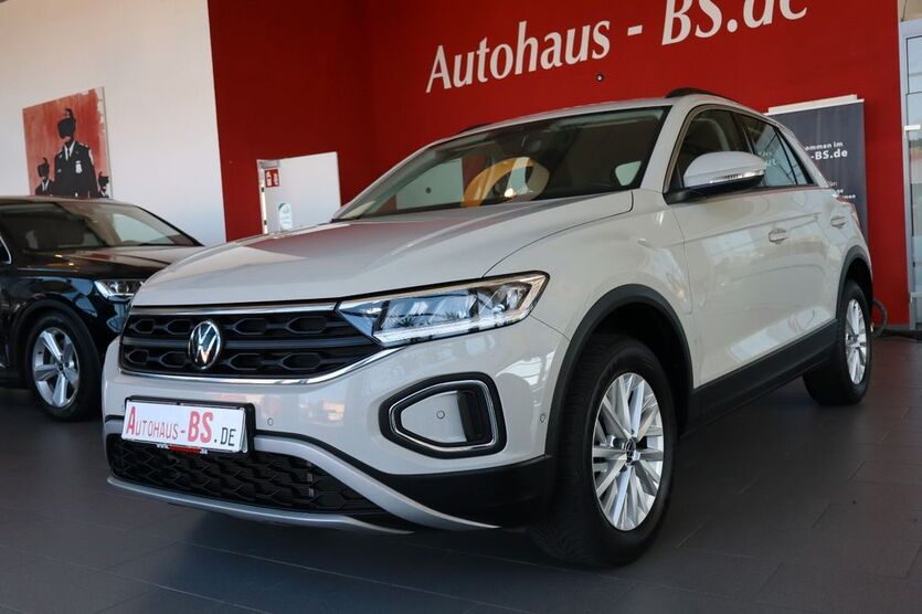 VW T-Roc 40.208 km 24.528 € Braunschweig 38116