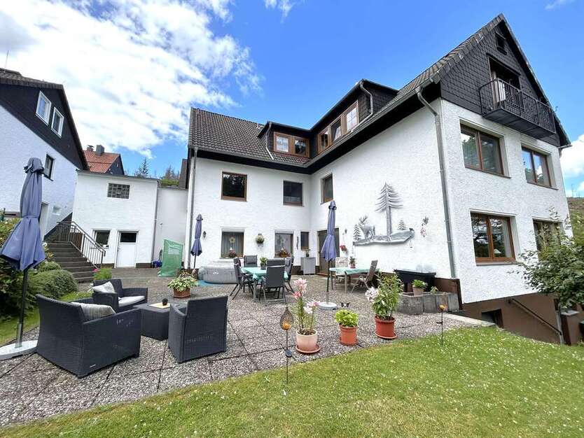 Haus zum Kaufen in Altenau 325.000 € 294 m²