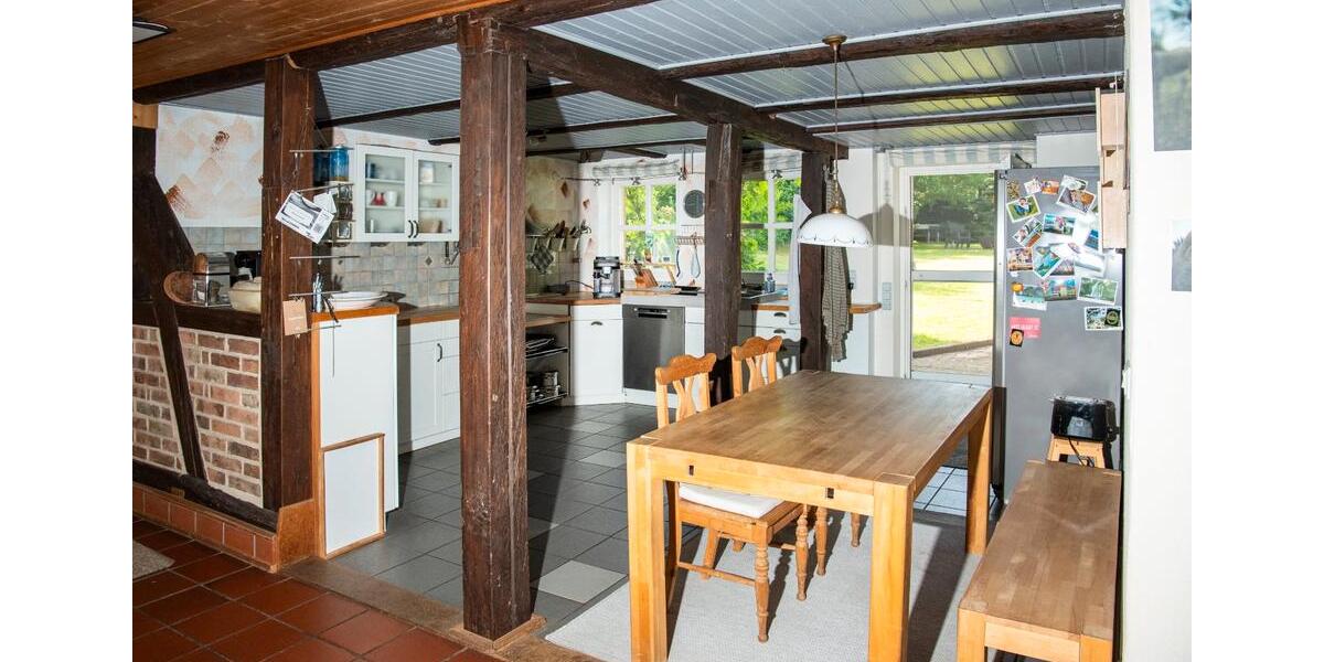 Einfamilienhaus Hohenhameln - 11 Zimmer, 190 m&sup2;, 320.000&euro; | Angebot:26991104