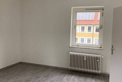 Wohnung Salzgitter Lebenstedt - 3 Zimmer, 57 m&sup2;, 340&euro; | Angebot:26502117