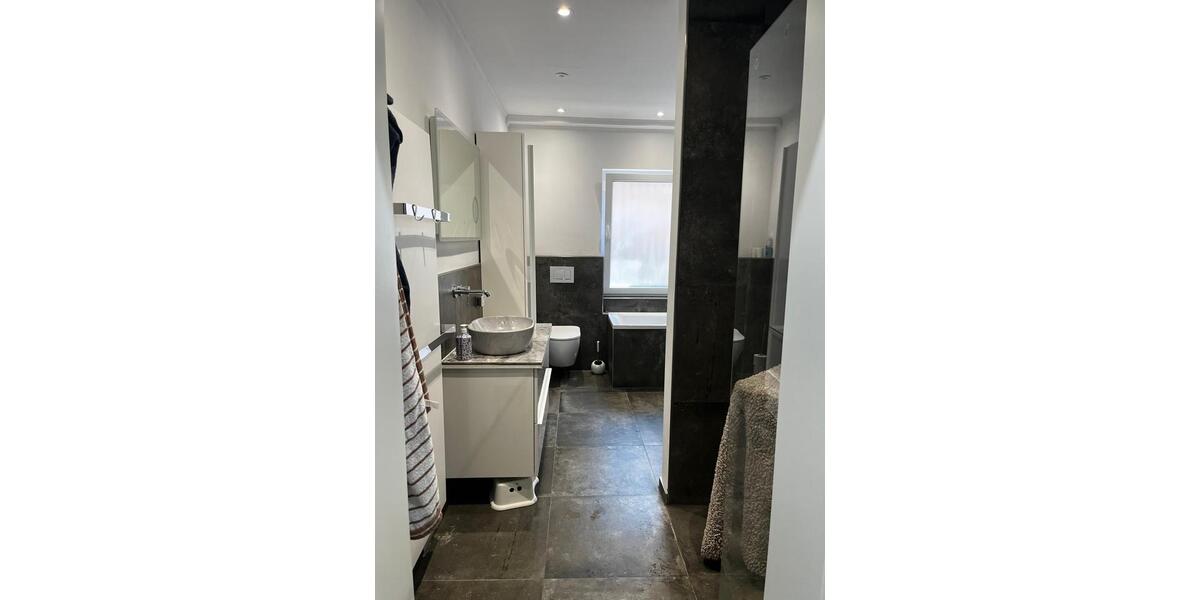 Erdgeschoßwohnung Ilsede - 3 Zimmer, 85 m&sup2;, 700&euro; | Angebot:24754488