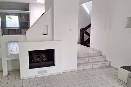 Haus zum Mieten in Kaiserslautern 2.200 € 190 m²