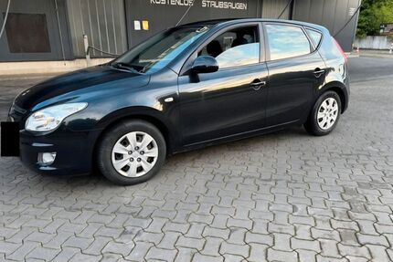 Hyundai i30 163.000 km 2.850 &euro; Lengede 38268