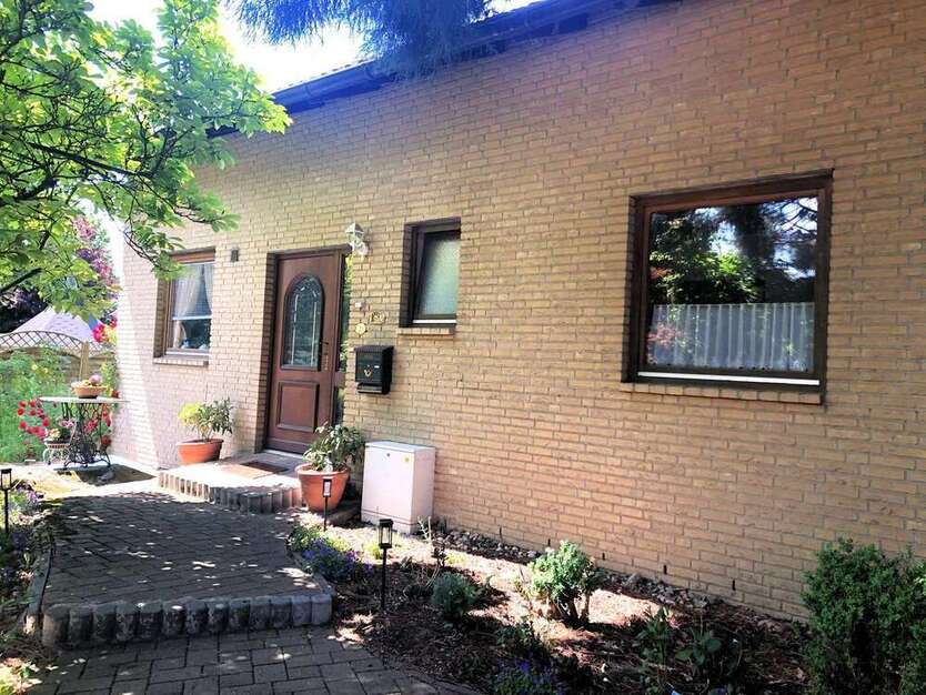 Haus zum Kaufen in Lehre 419.000 € 156 m²