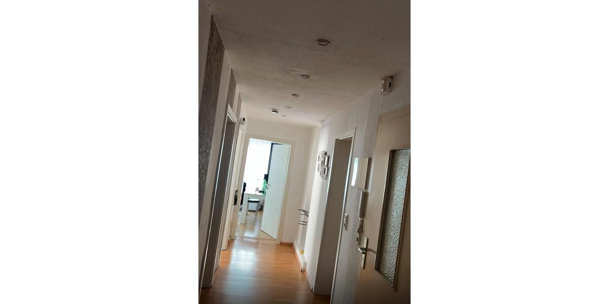 Etagenwohnung Hildesheim - 3.5 Zimmer, 75 m&sup2;, 155.000&euro; | Angebot:26730731