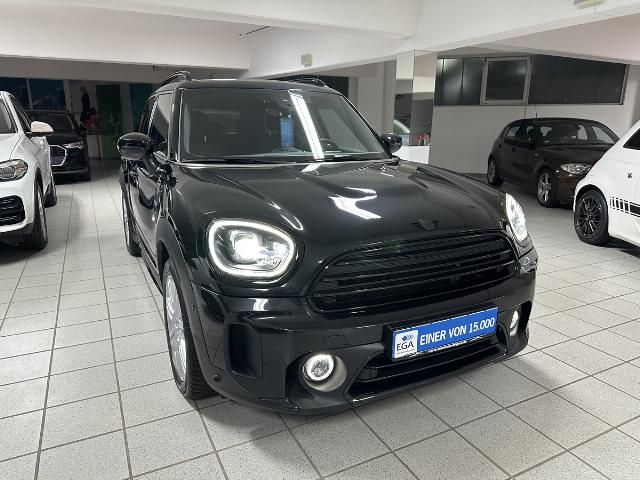 Mini Cooper Countryman 27.428 km 28.130 &euro; Salzgitter 38228